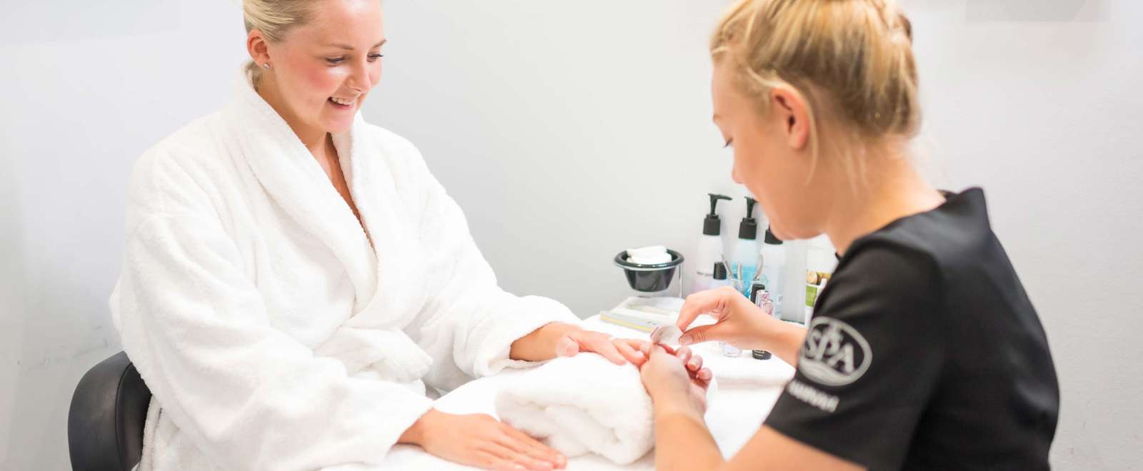 Carlyon Bay Hotel Spa Woman Receiving Beauty Nail Treatment