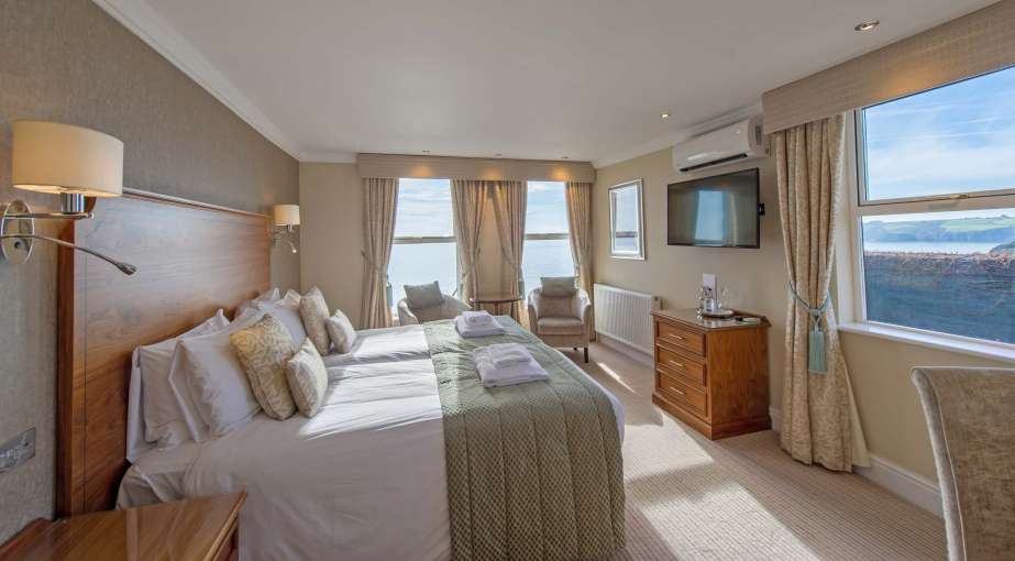 Carlyon Bay Hotel Deluxe Room (305) Accommodation Bed and View
