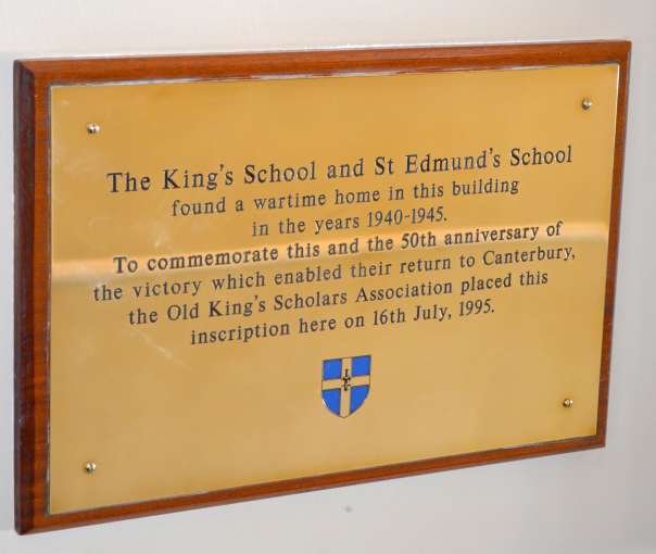 Kings school plaque at Carlyon Bay Hotel
