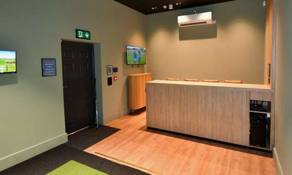 Carlyon Bay Golf Club Trackman Simulator Room
