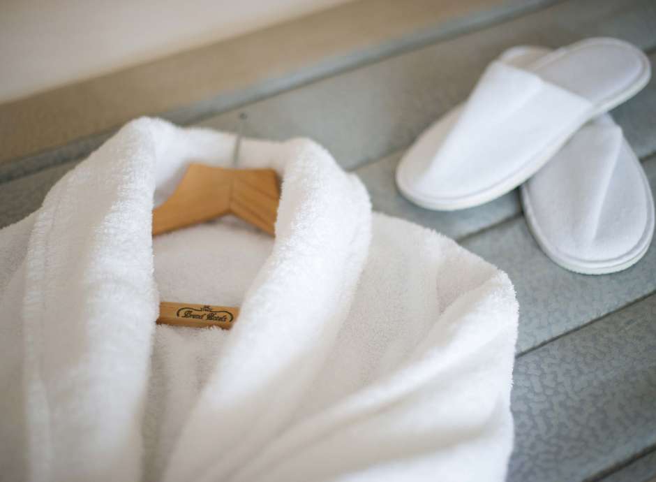 Carlyon Bay Hotel White Bath Robe and Slippers