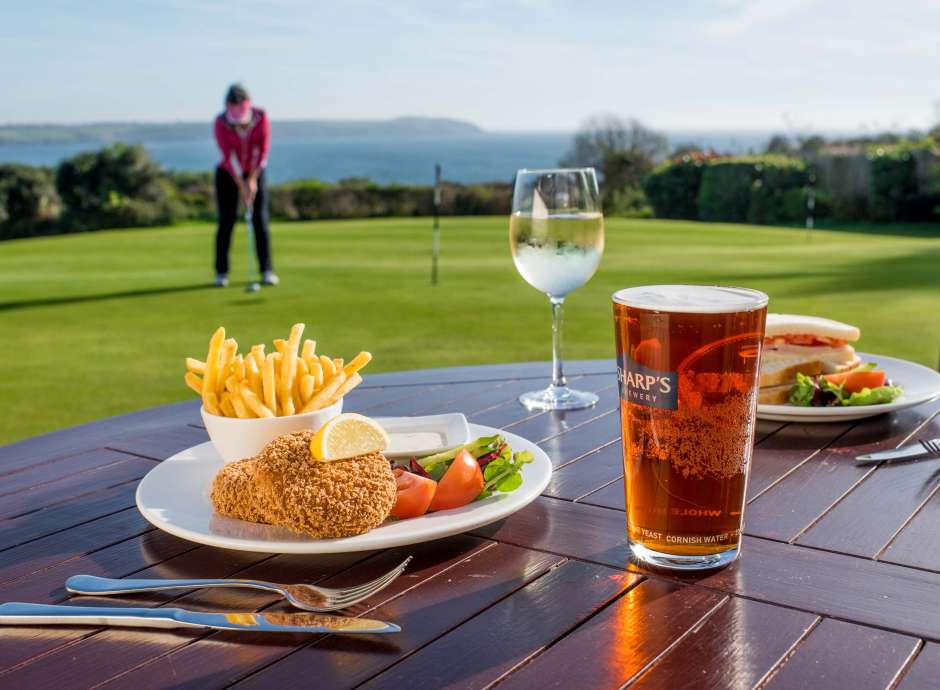 Carlyon Bay Hotel Dining by the Putting Green