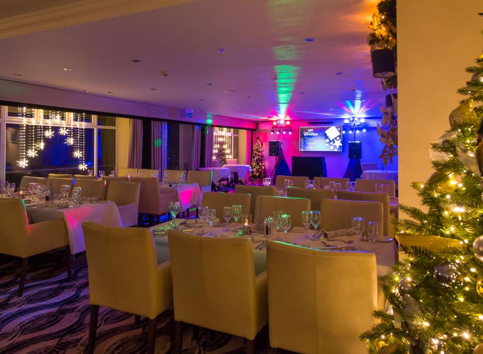 carlyon bay golf club christmas party