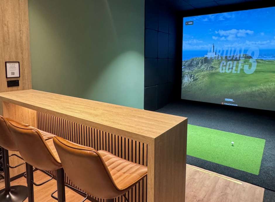 Carlyon Bay Golf Club Trackman Simulator Room