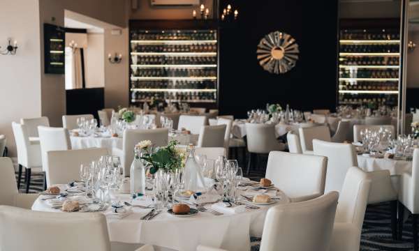 Carlyon Bay Hotel Wedding Table Layout